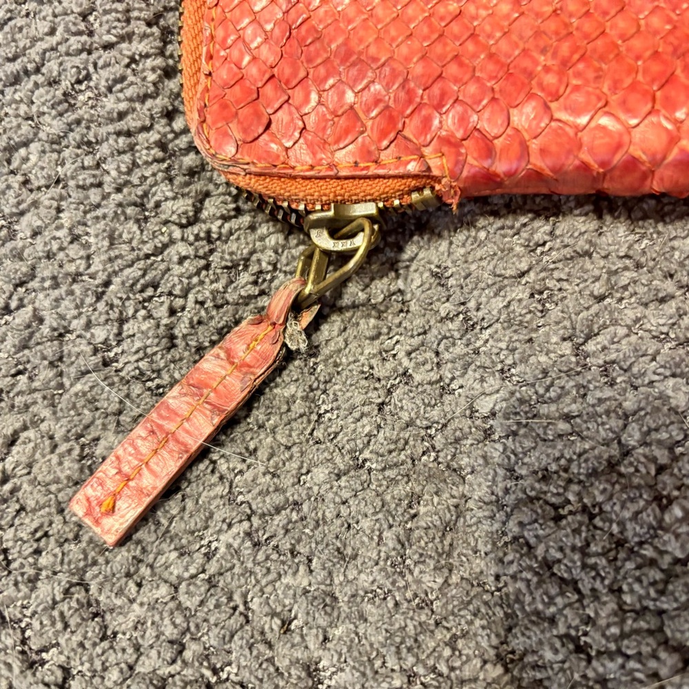 Johnny Ramli Designer Red Snakeskin Zip Bag/Clutch - Picture 14 of 16